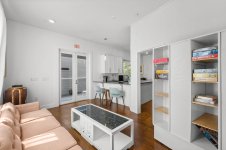 19-web-or-mls-76-arbor-ln-unit-d.jpg